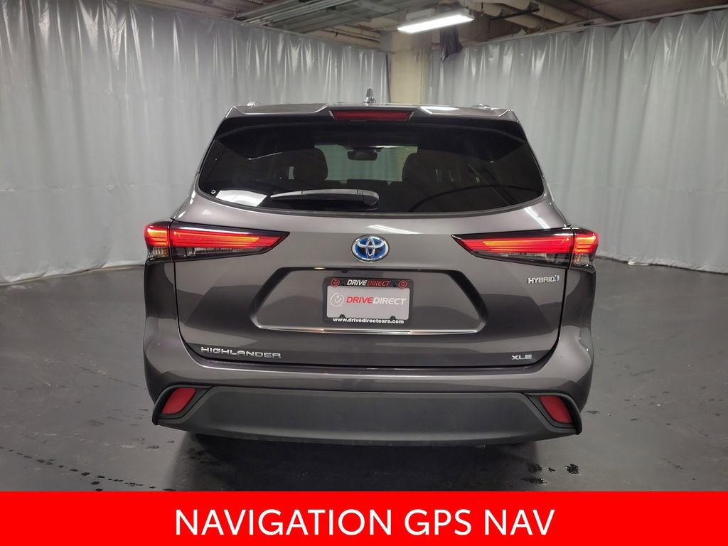 Used 2021 Toyota Highlander XLE image 7