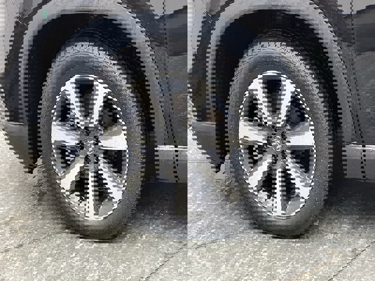 Used 2023 Honda Pilot Elite image 36