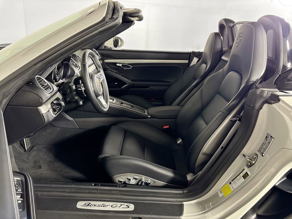 Used 2025 Porsche 718 Boxster GTS RWD image 11
