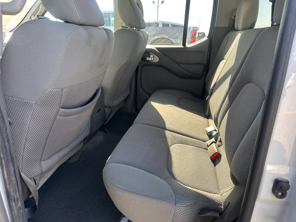 Used 2017 Nissan Frontier SV w/ SV Value Truck Package image 10