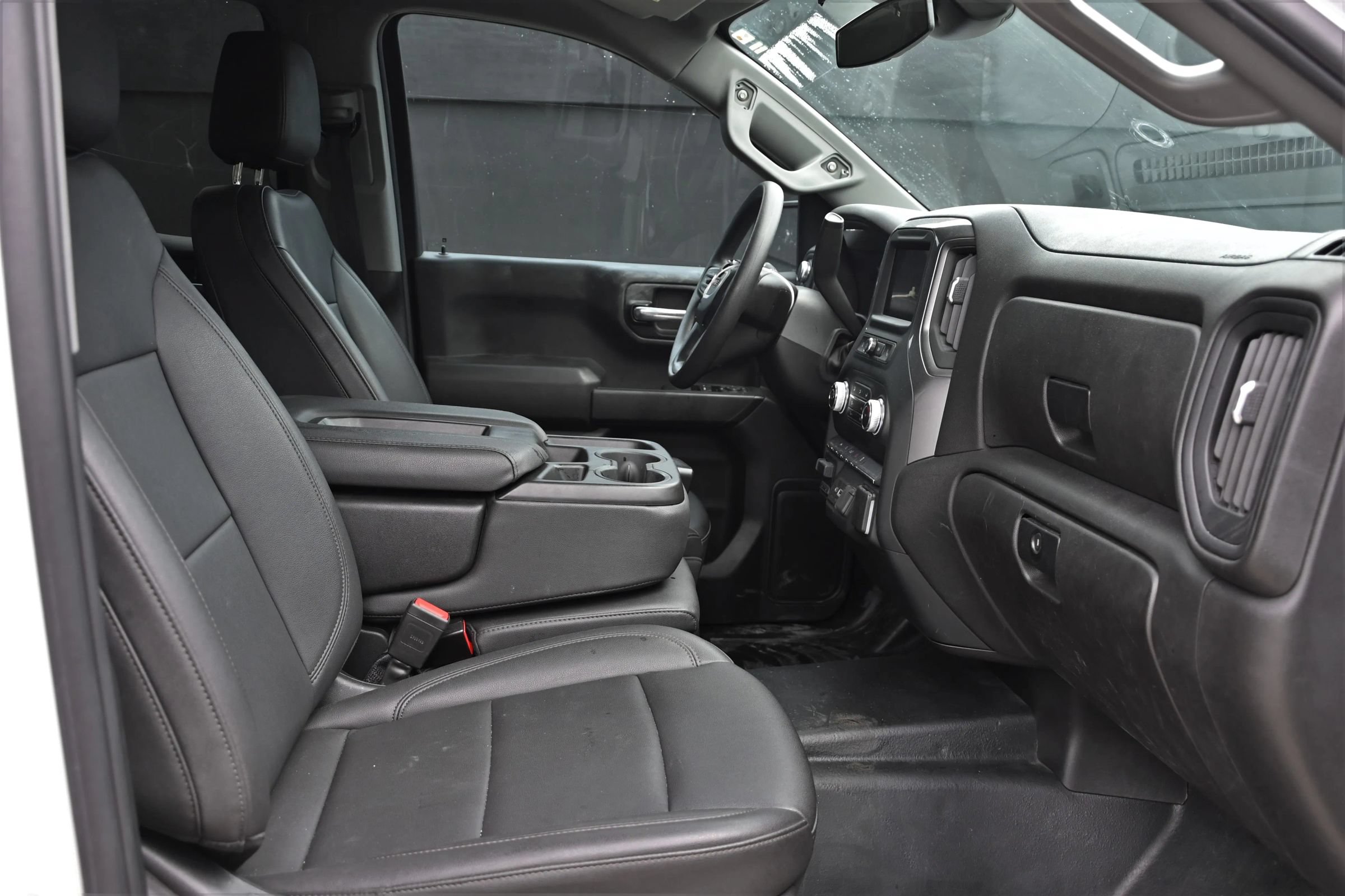 Used 2024 GMC Sierra 1500 Pro w/ Pro Value Package AWD/4WD image 14