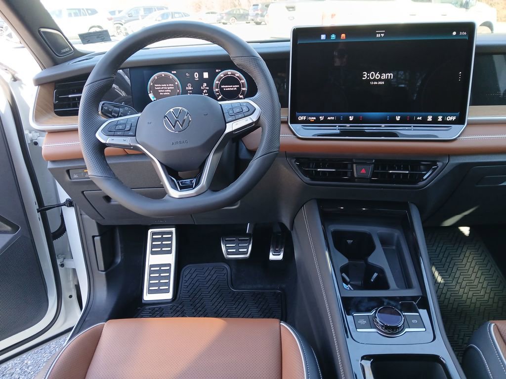 New 2026 Volkswagen Tiguan SEL R-Line image 13