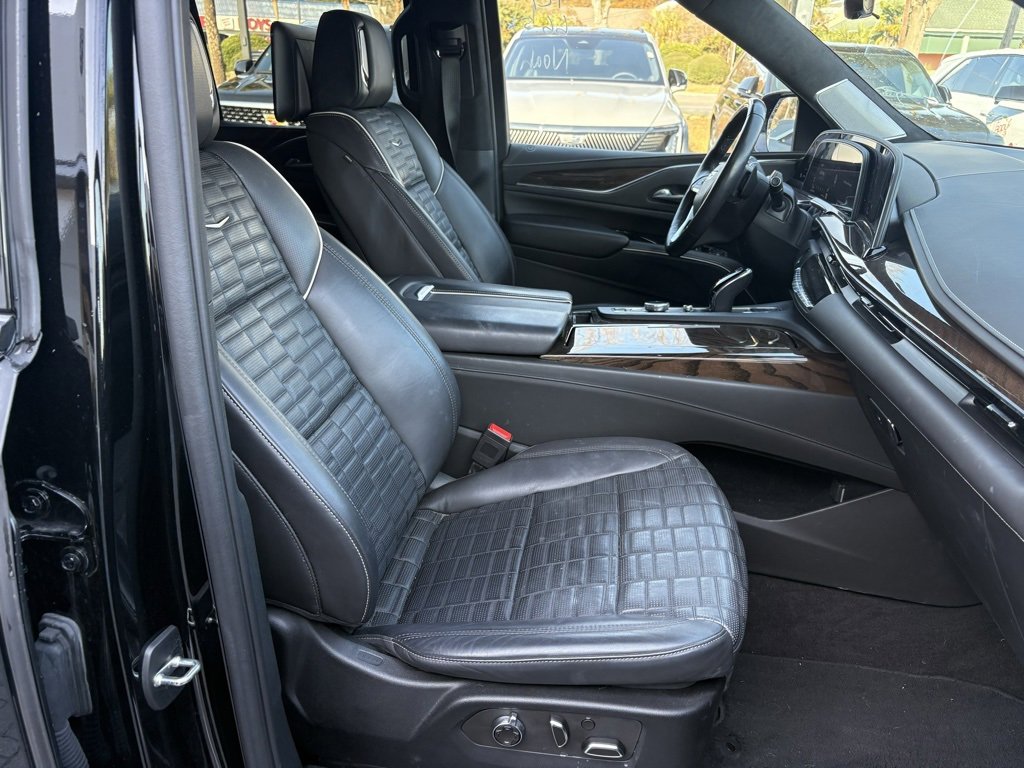 Used 2023 Cadillac Escalade Sport Platinum image 22