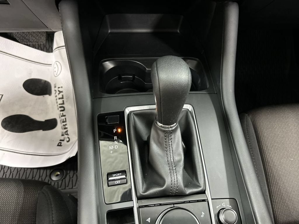 Certified 2025 MAZDA MAZDA3 s FWD image 17