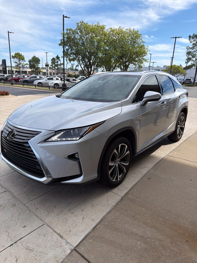 Used 2017 Lexus RX 350 FWD w/ Premium Package image 2