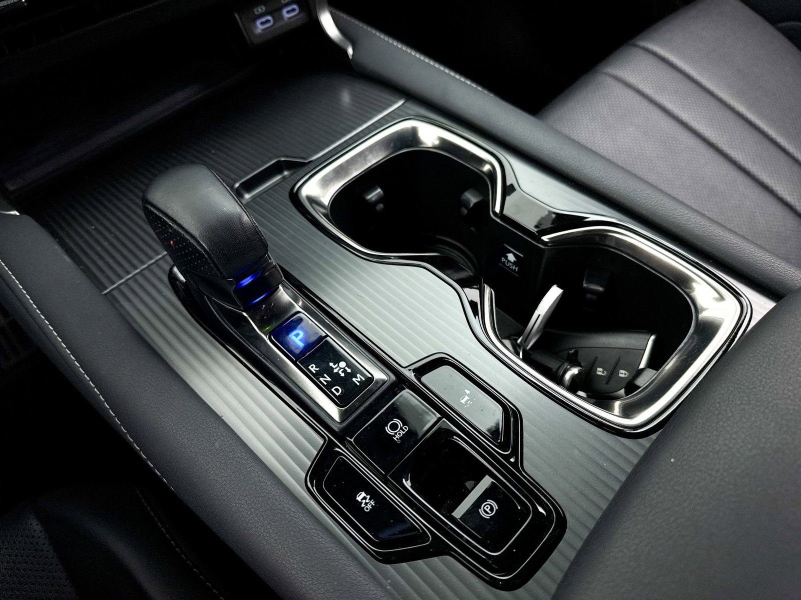 Used 2024 Lexus RX 500h F Sport image 26