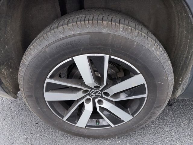 Used 2021 Volkswagen Atlas SE image 30