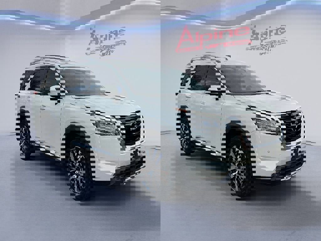 Used 2022 Nissan Pathfinder Platinum w/ Cargo Package image 7