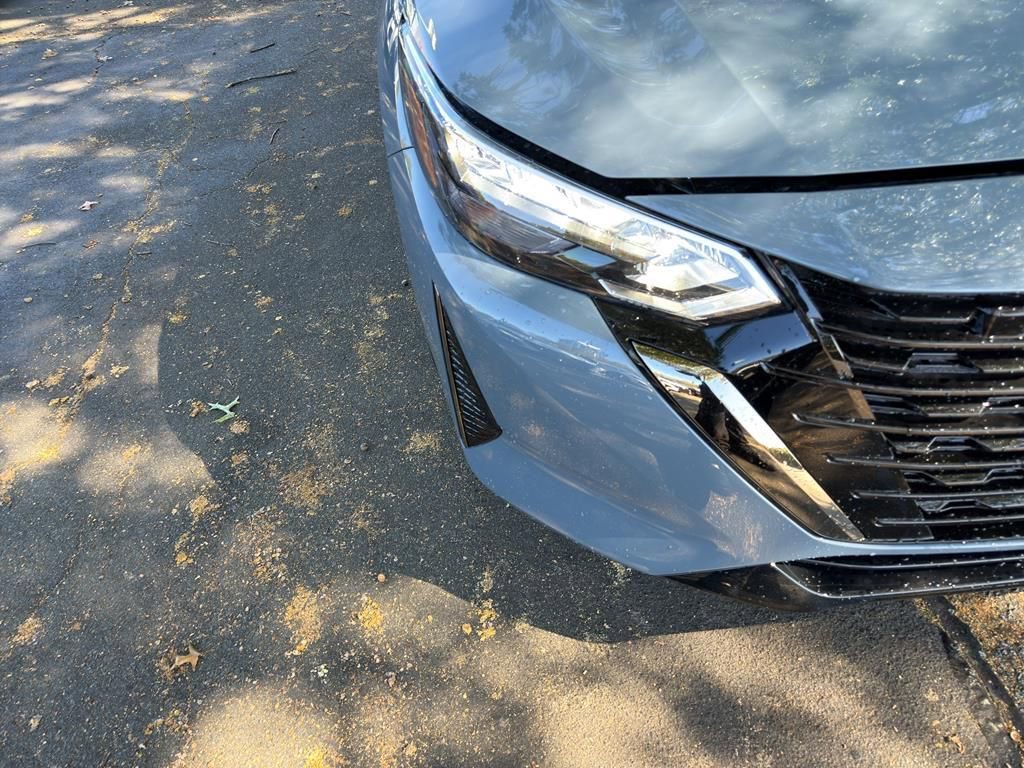 New 2025 Nissan Sentra SR w/ SR Premium Package image 10