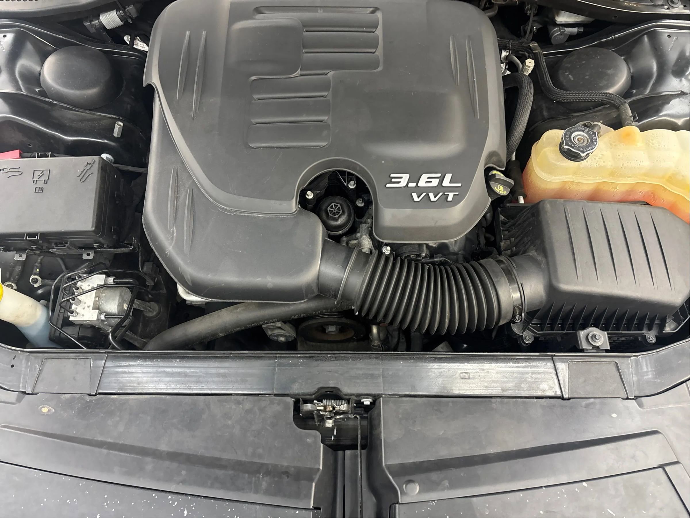 Used 2022 Dodge Challenger SXT w/ Blacktop Package image 19