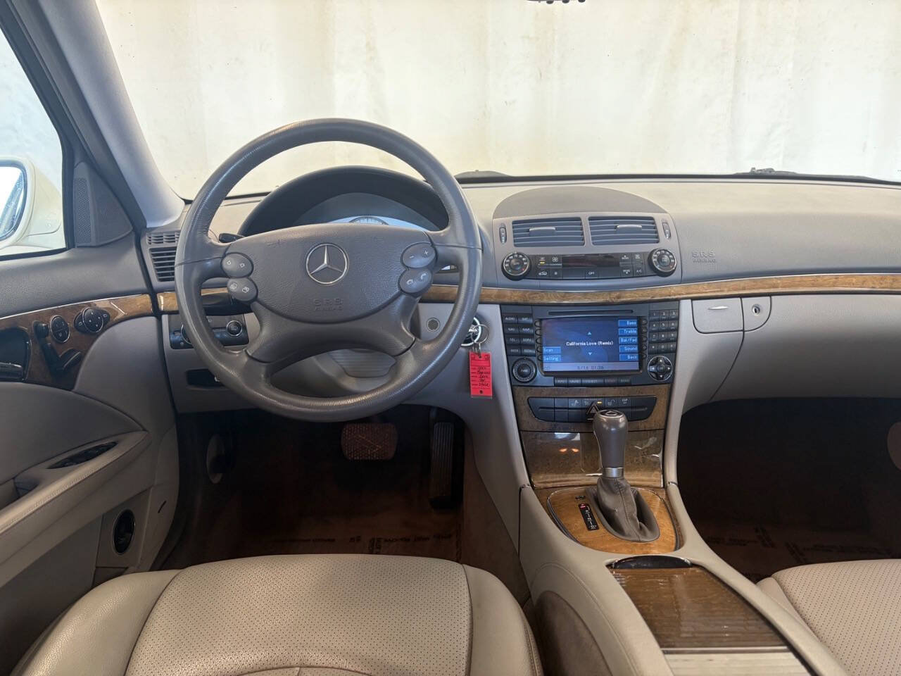 Used 2007 Mercedes-Benz E 350 Sedan image 13