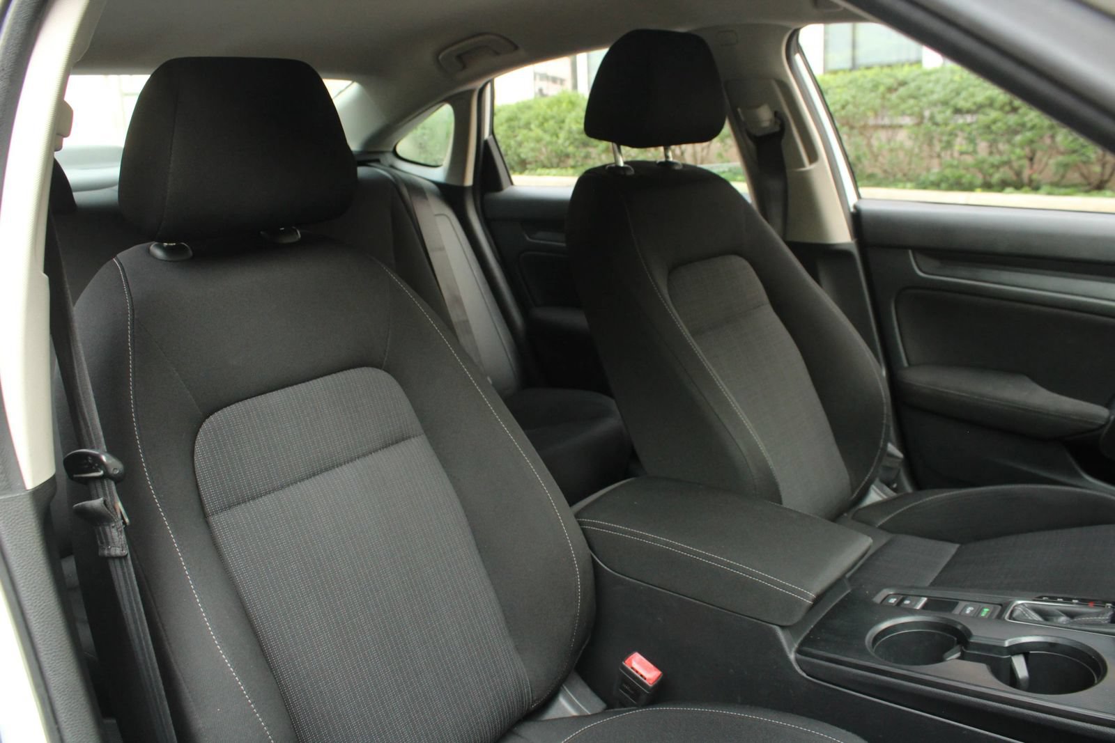 Used 2022 Honda Civic LX image 27