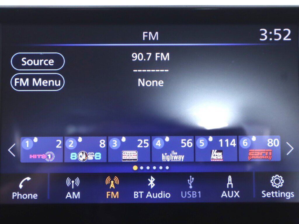 Used 2023 Nissan Sentra SV w/ SV Premium Package FWD image 17