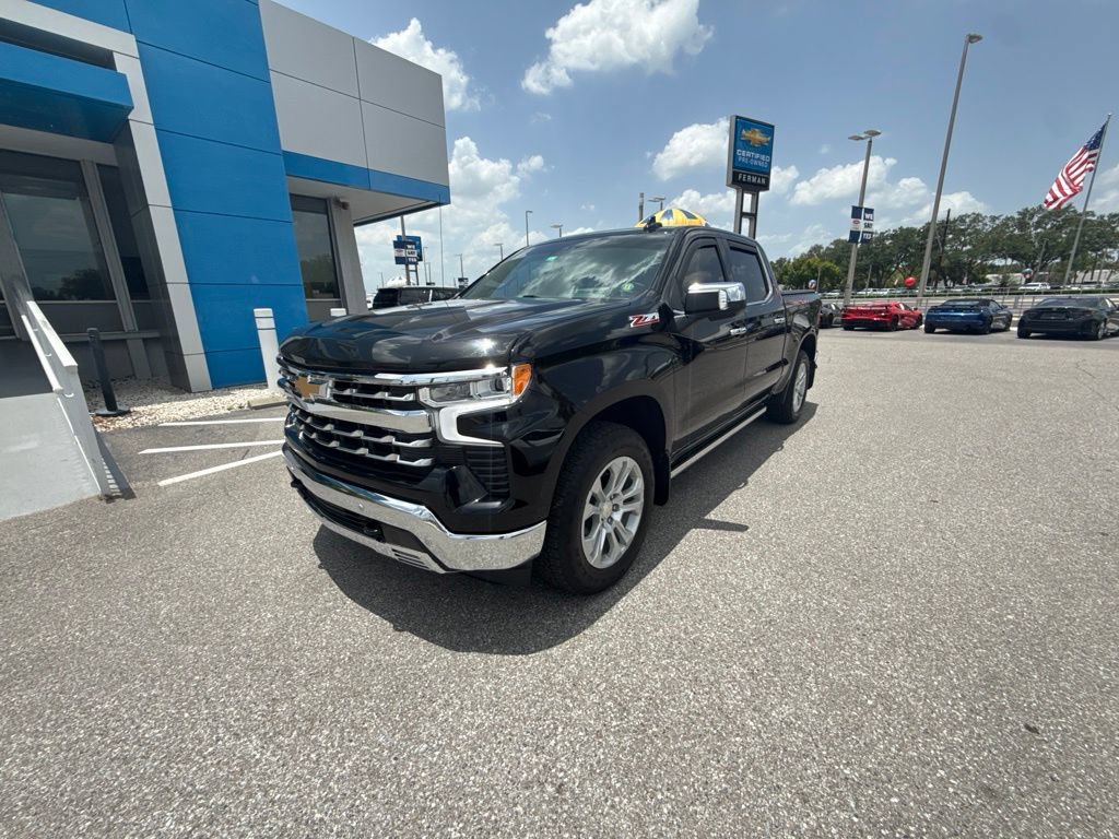 Used 2023 Chevrolet Silverado 1500 LTZ AWD/4WD video 1