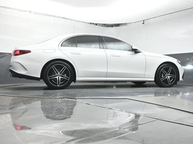 Used 2025 Mercedes-Benz E 350 Sedan image 37