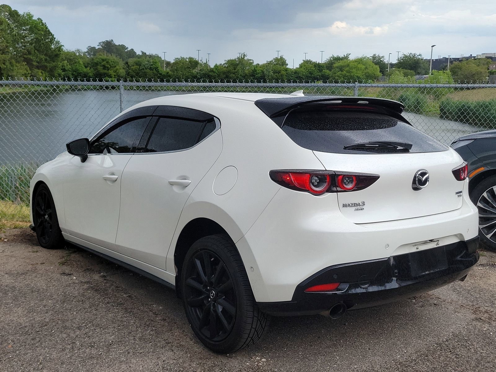 Used 2021 MAZDA MAZDA3 Hatchback w/Premium Plus Pkg AWD/4WD image 6