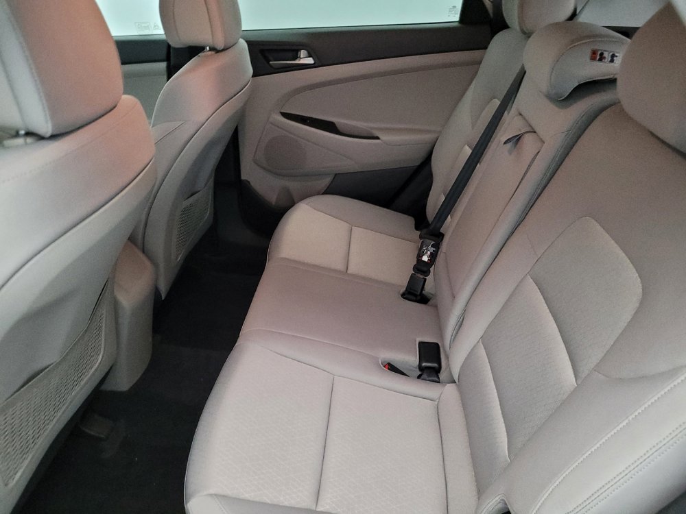 Used 2018 Hyundai Tucson SE image 18