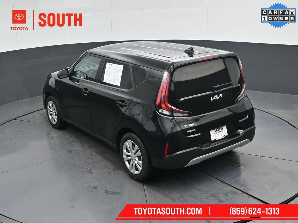Used 2023 Kia Soul LX image 48