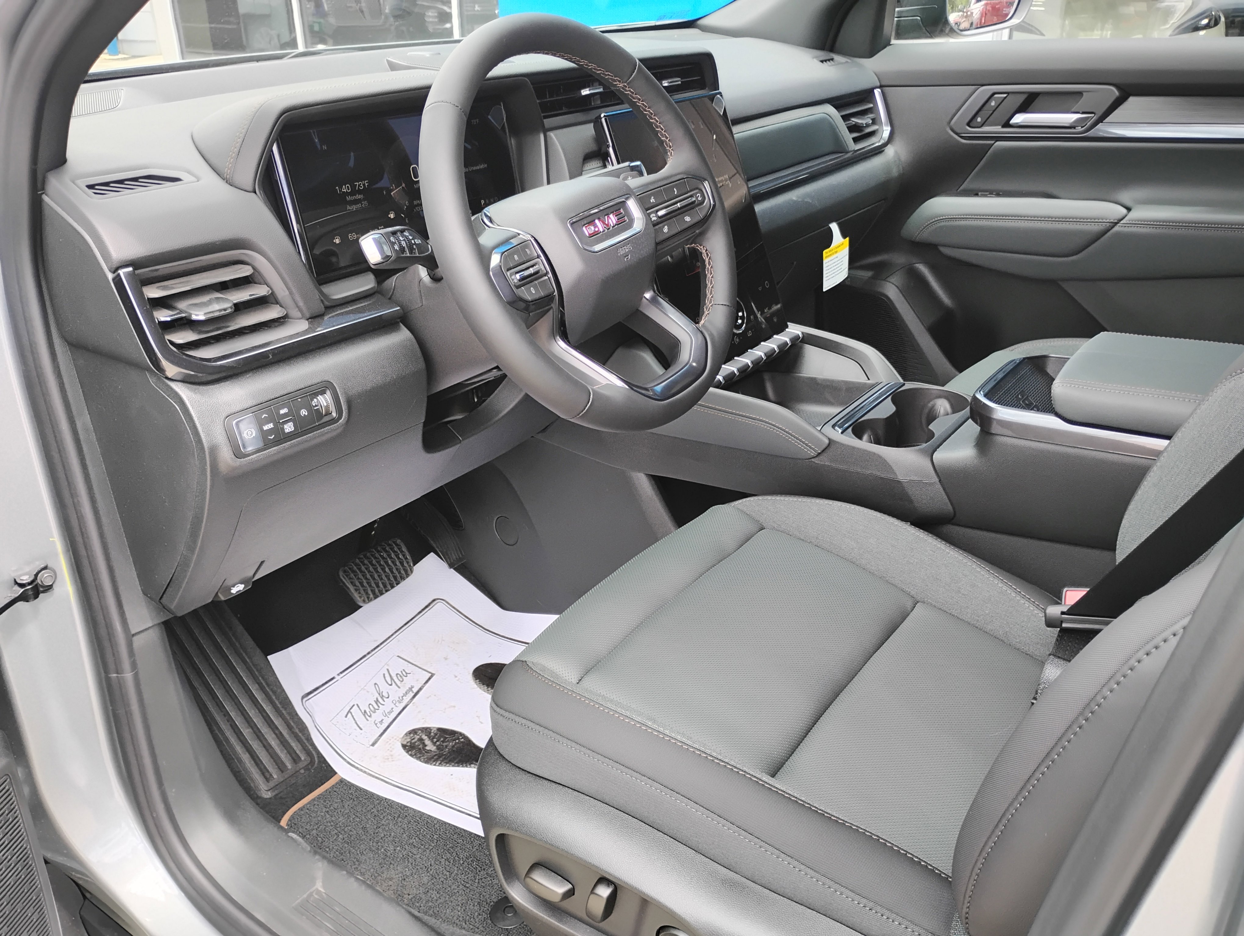 New 2026 GMC Terrain AT4 w/ Convenience Package III image 7