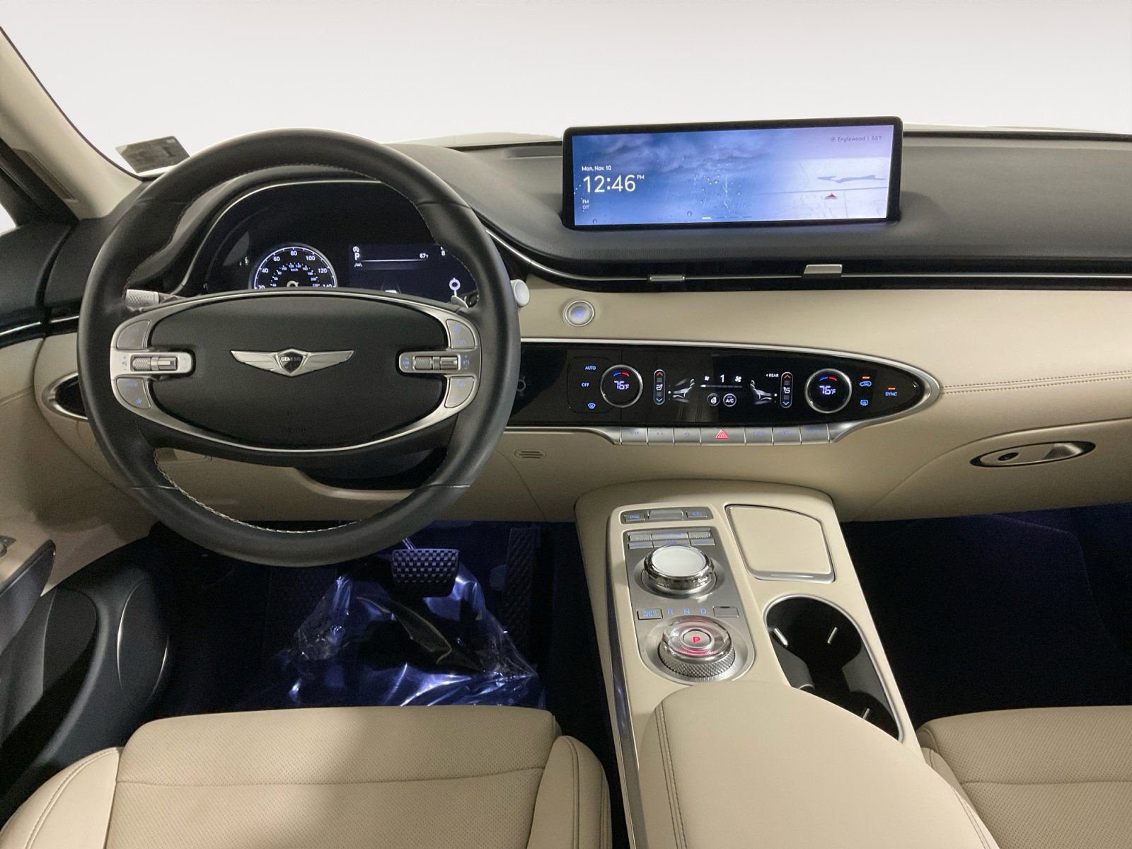 Used 2023 Genesis GV70 2.5T w/ Select Package image 16