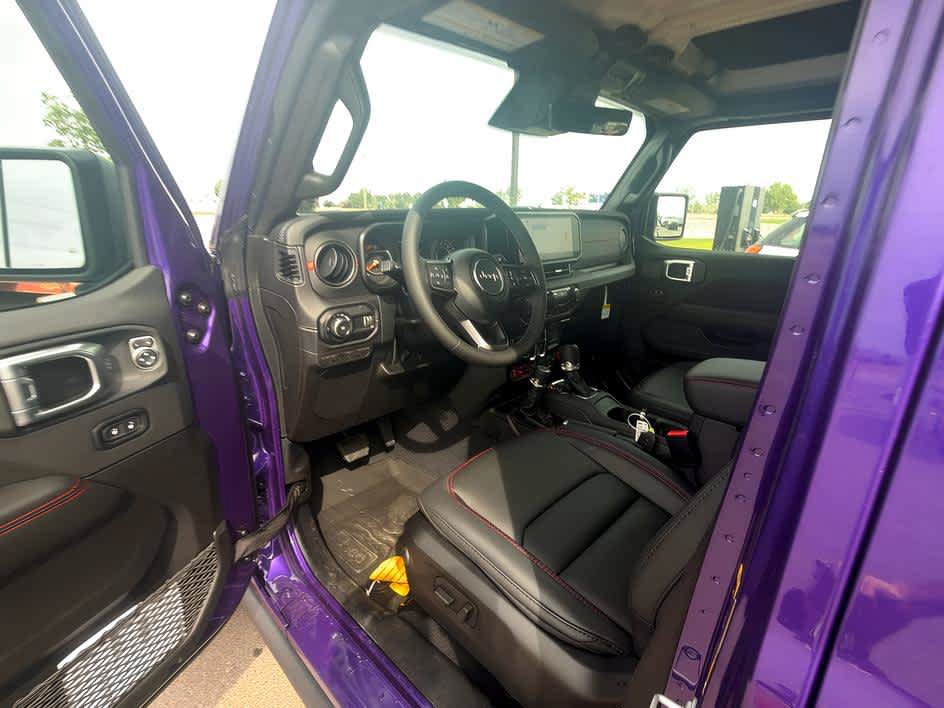 New 2026 Jeep Wrangler Unlimited Rubicon AWD/4WD image 11