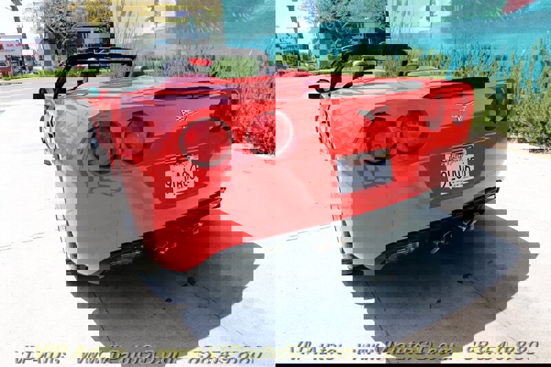 Used 2013 Chevrolet Corvette Convertible w/ Battery Protection Package image 32