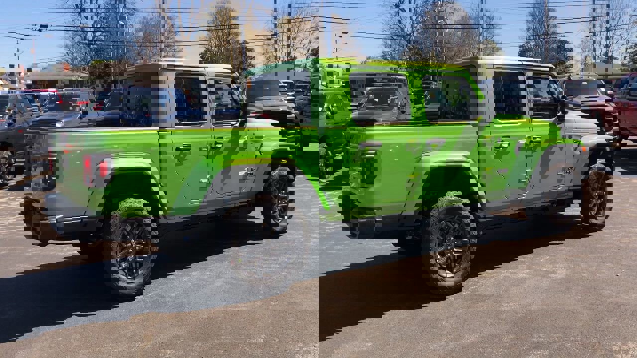 New 2026 Jeep Gladiator Sport image 8