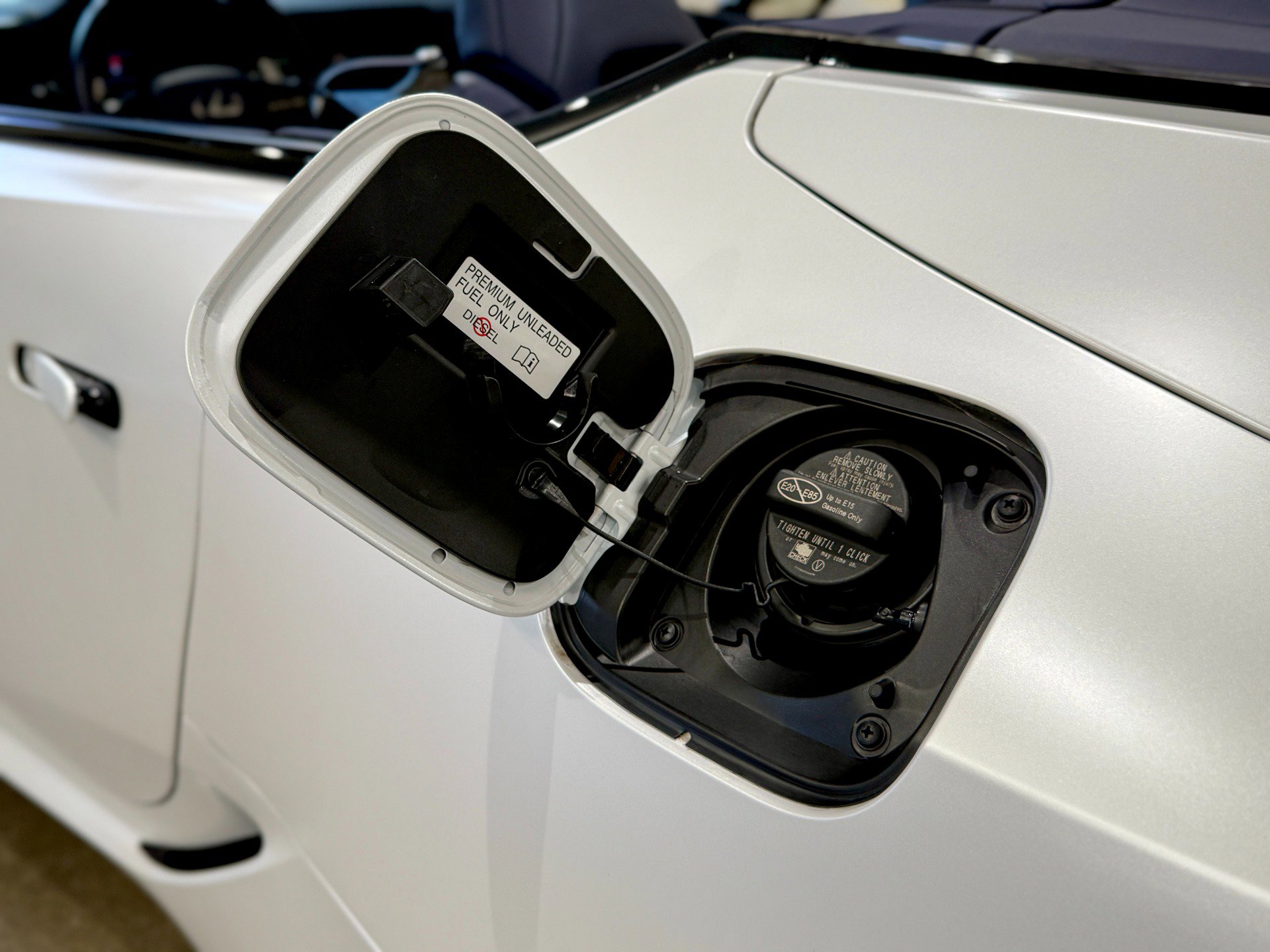 Used 2024 Lexus LC 500 Convert w/ Inspiration Series image 33