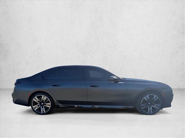 Certified 2023 BMW 760i xDrive image 4