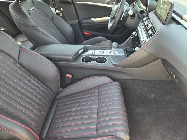 Used 2025 Genesis G70 2.5T w/ Sport Prestige Package image 13