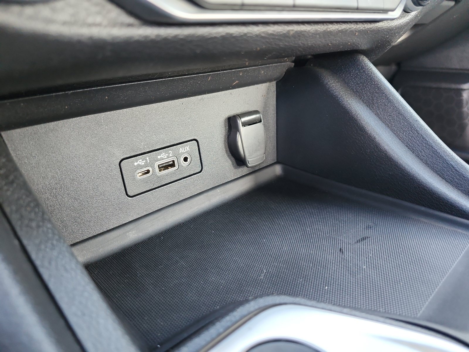Used 2021 Nissan Sentra SV FWD image 20