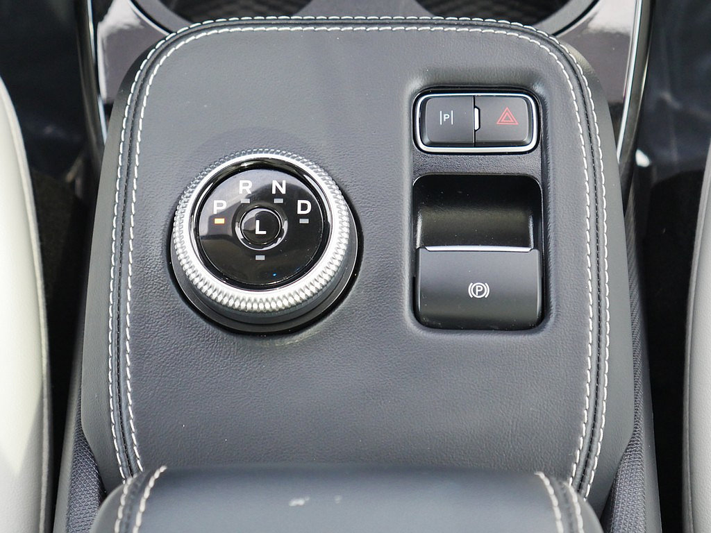 Used 2023 Ford Mustang Mach-E Premium AWD/4WD image 24