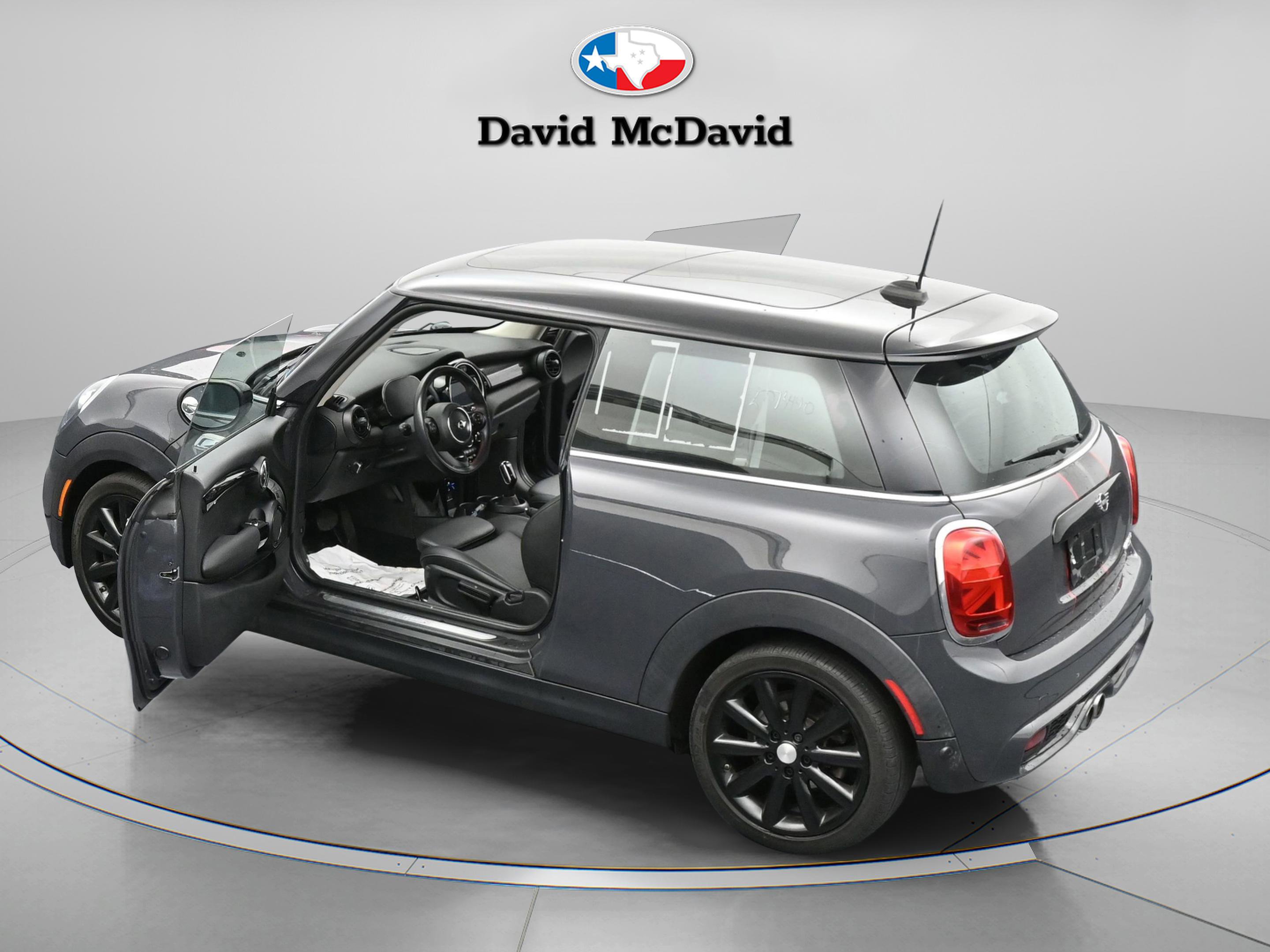 Used 2021 MINI Cooper S w/ 6.5" Touchscreen Package image 9