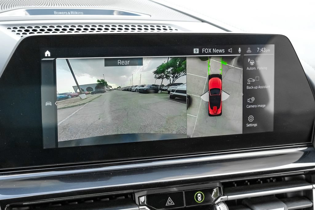 Used 2020 BMW M8 Convertible w/ M Carbon Exterior Package AWD/4WD image 20