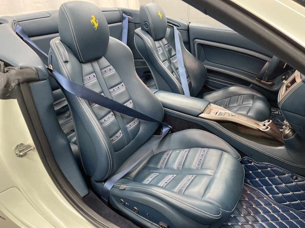 Used 2012 Ferrari California image 24