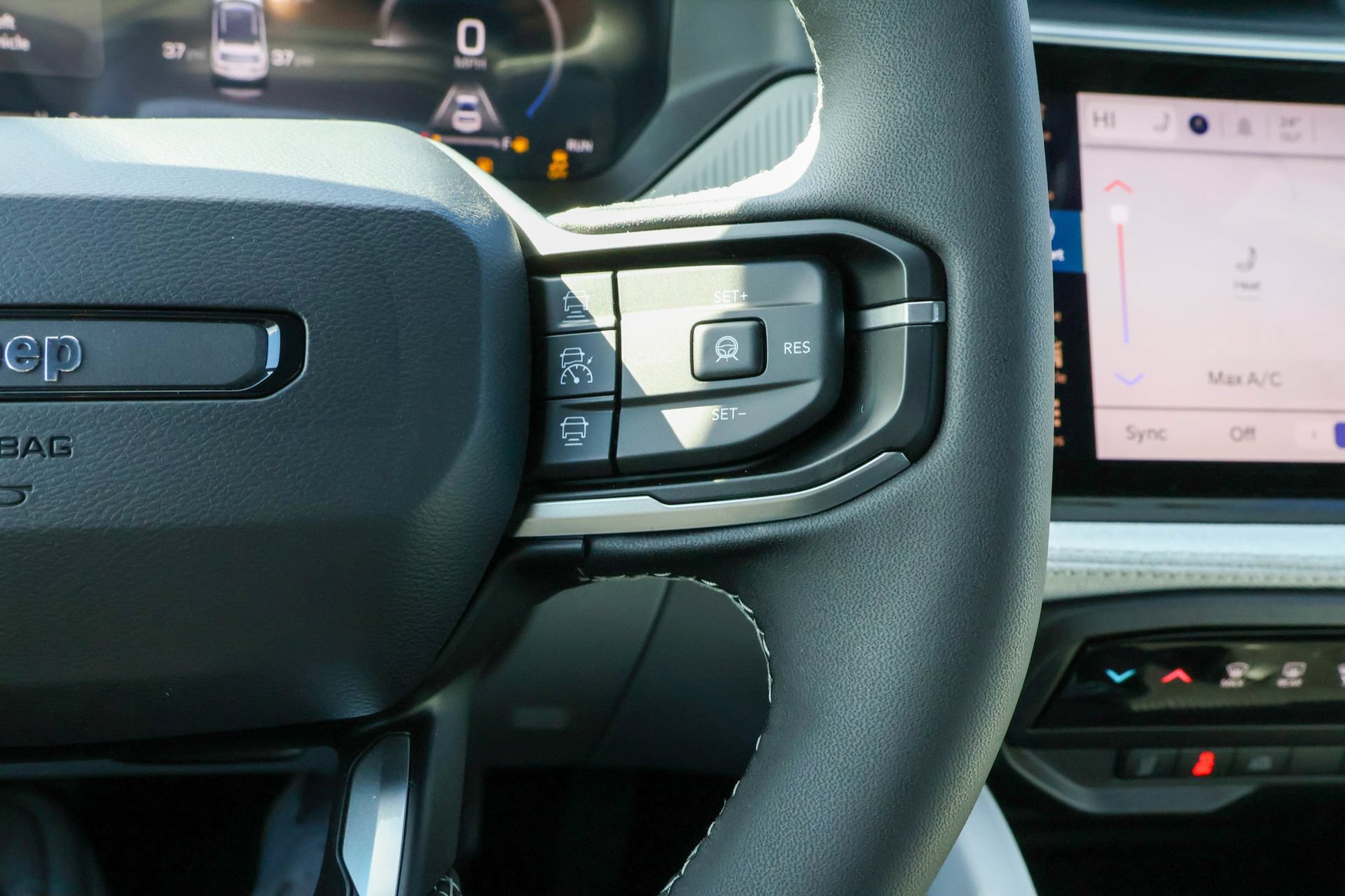 New 2026 Jeep Cherokee Laredo AWD/4WD image 28