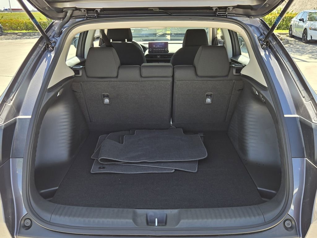 Certified 2025 Honda HR-V LX image 15
