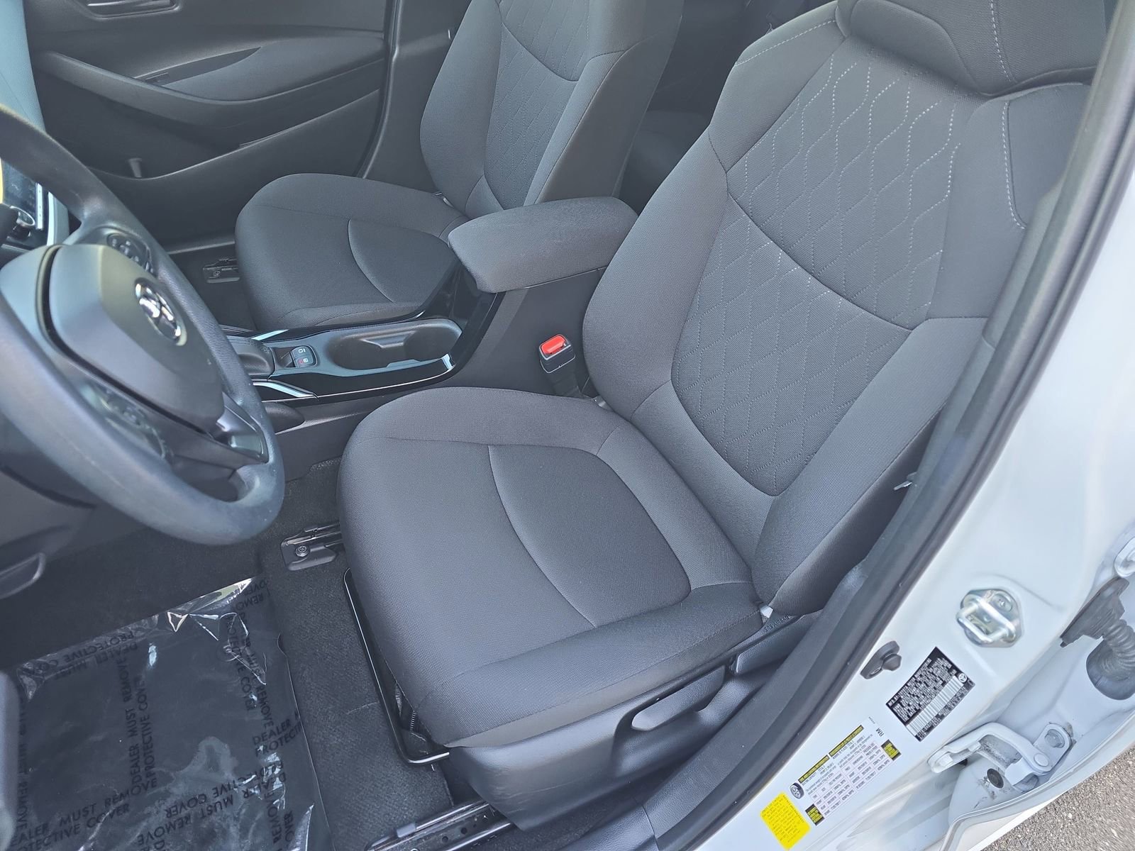 Used 2022 Toyota Corolla LE image 20