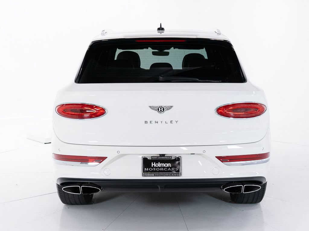 Certified 2023 Bentley Bentayga AWD/4WD image 4