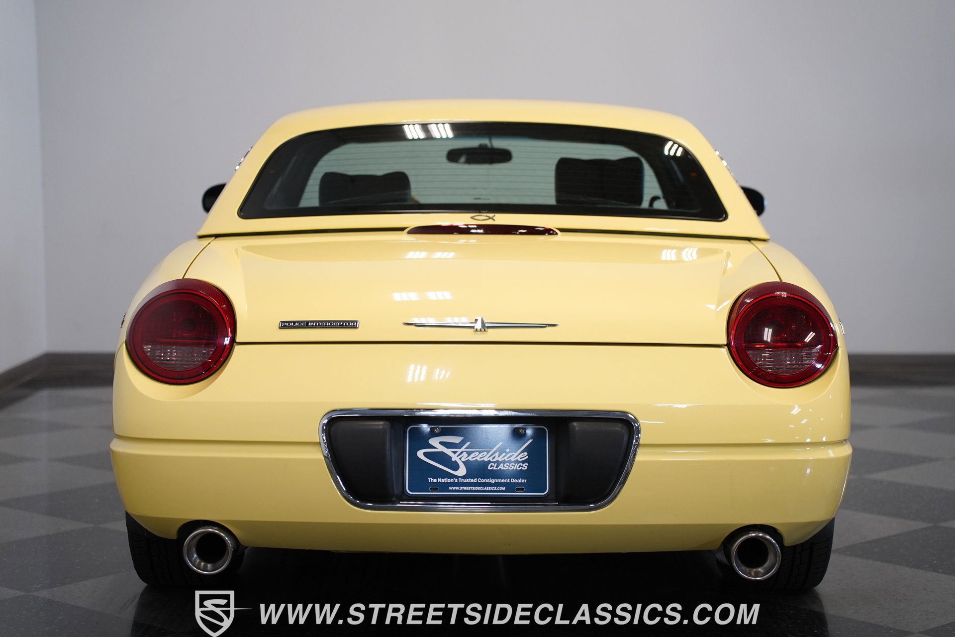 Used 2002 Ford Thunderbird image 27