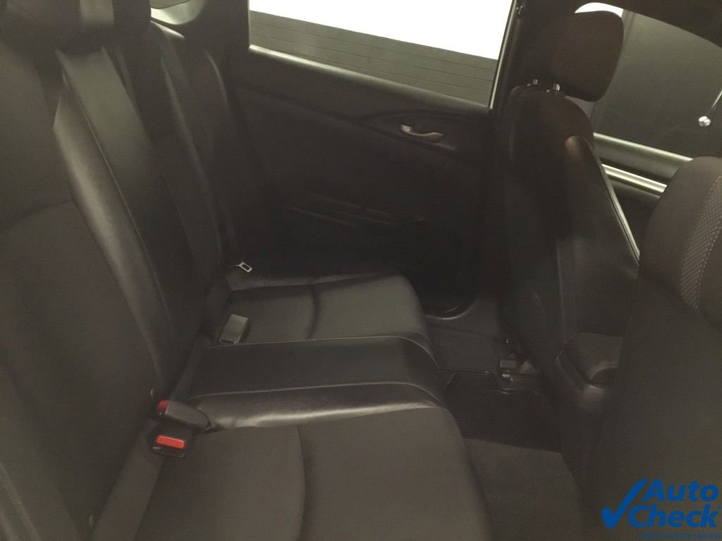 Used 2019 Honda Civic Sport image 32