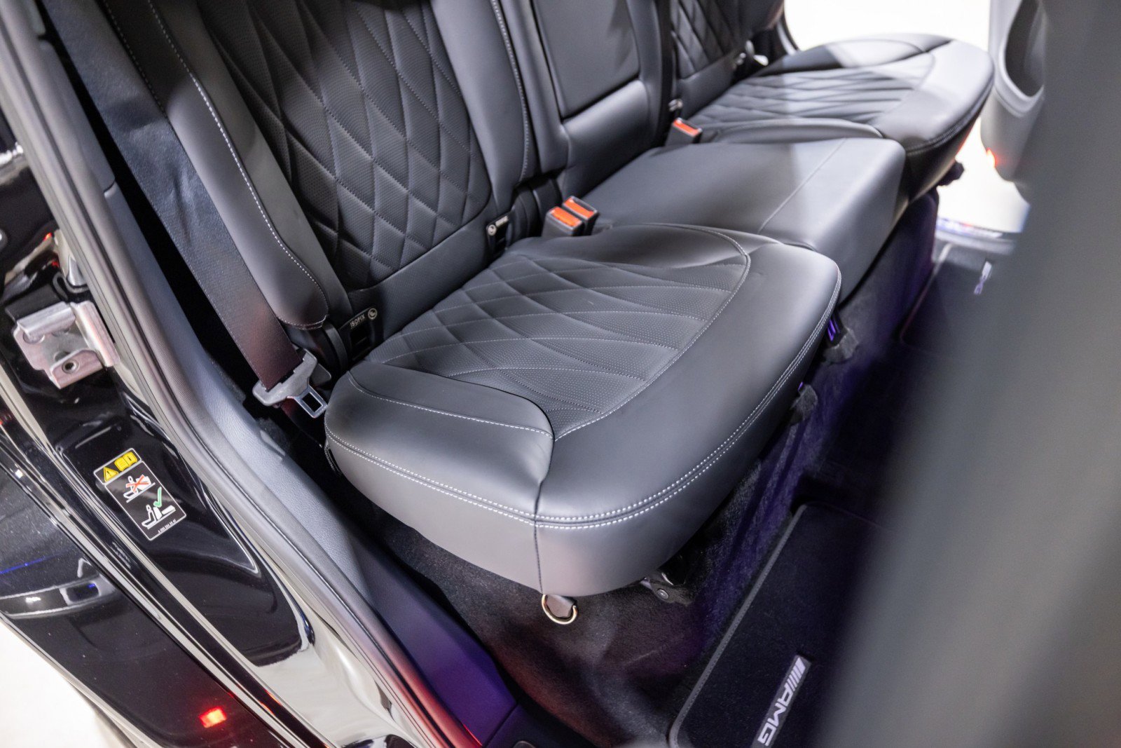 Used 2025 Mercedes-Benz G 63 AMG 4MATIC image 34