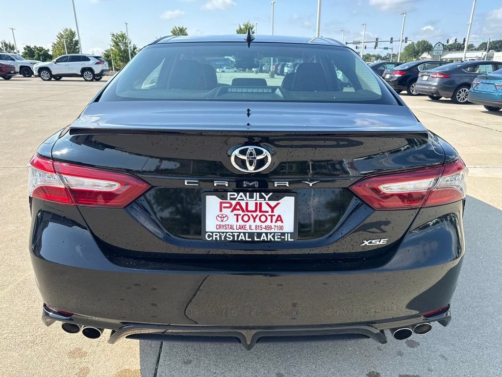 Used 2019 Toyota Camry XSE FWD image 4