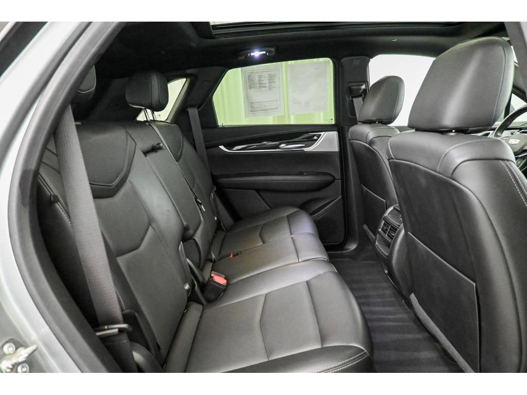 Used 2024 Cadillac XT5 Premium Luxury image 18