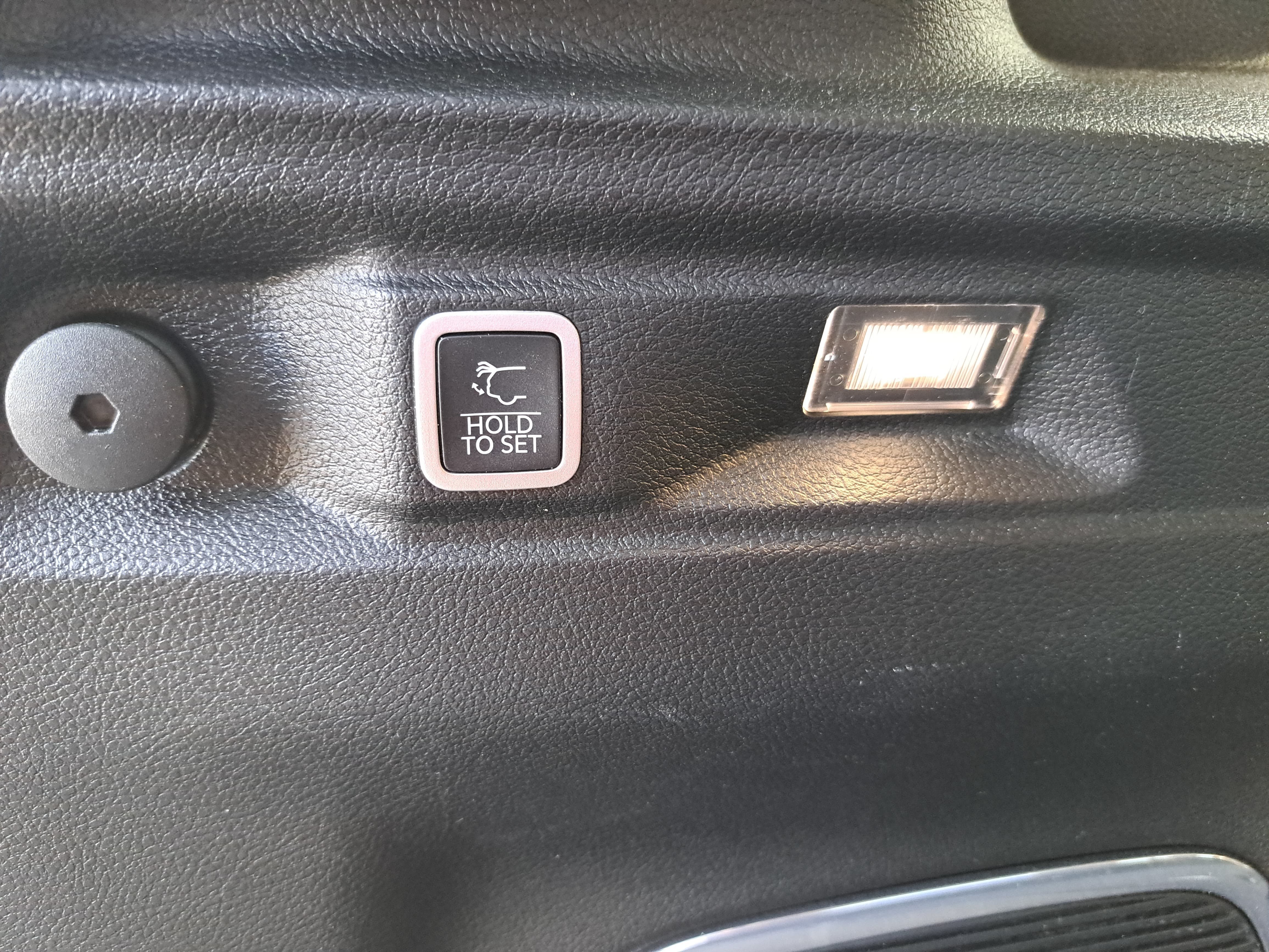 Used 2021 Jeep Grand Cherokee L Limited AWD/4WD image 11