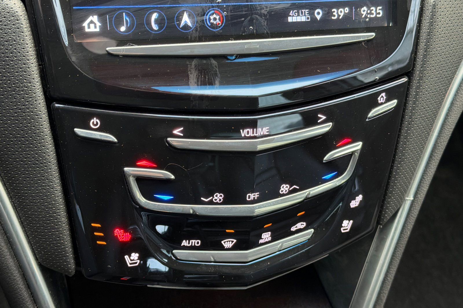 Used 2018 Cadillac XTS Luxury image 19