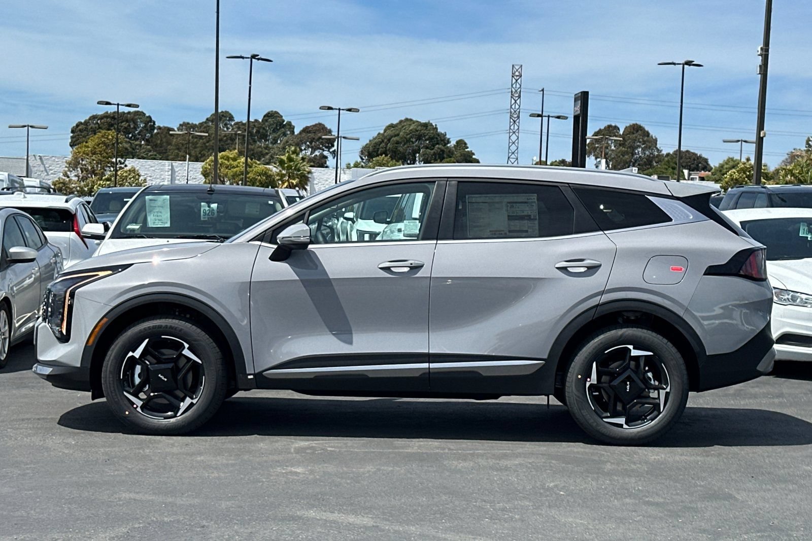 New 2026 Kia Sportage EX AWD/4WD image 7