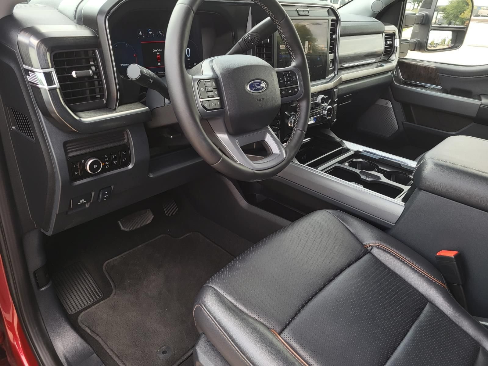 Used 2025 Ford F250 Lariat w/ Lariat Ultimate Package AWD/4WD image 24