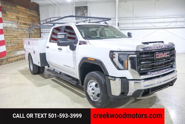 Used 2024 GMC Sierra 3500 Pro image 2