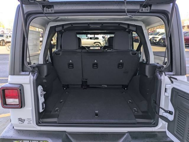 New 2026 Jeep Wrangler Unlimited Sport AWD/4WD image 30